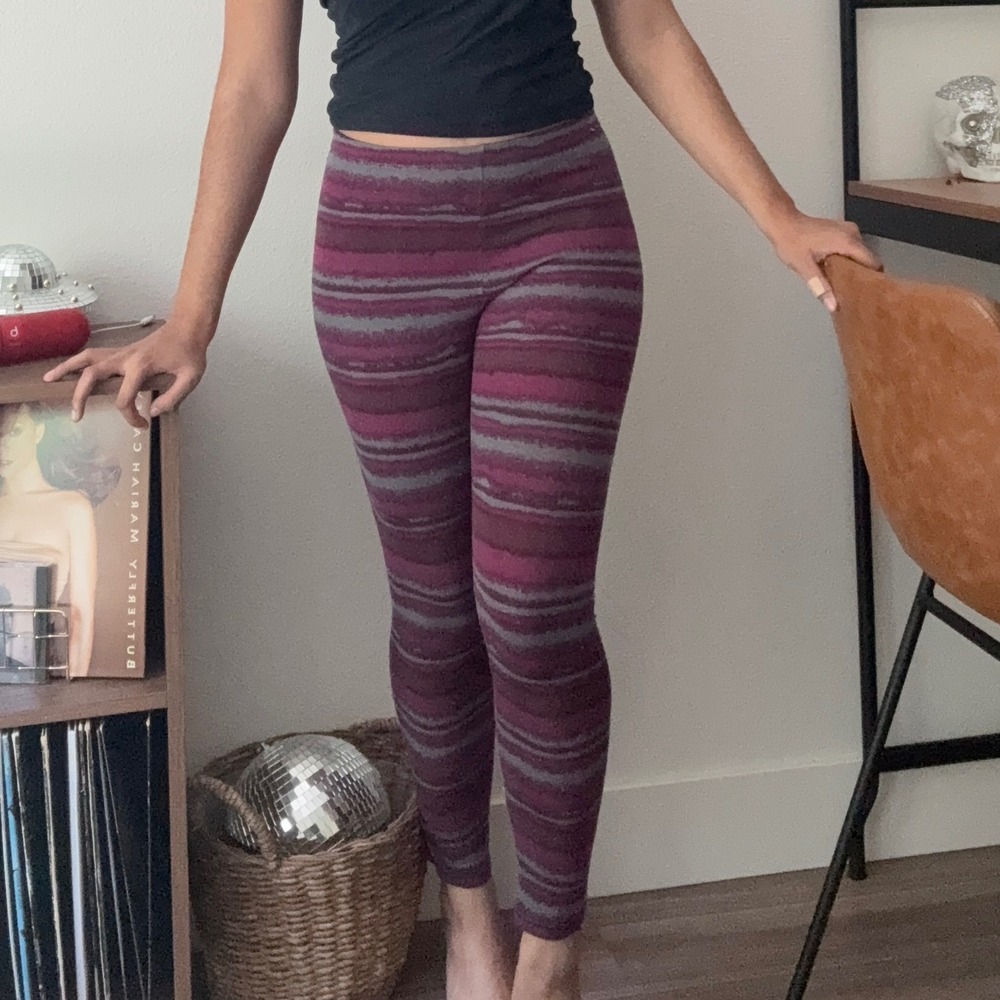 Threads 4 Thought Purple Striped Recycled Knit Leggings SA020435 Medium
